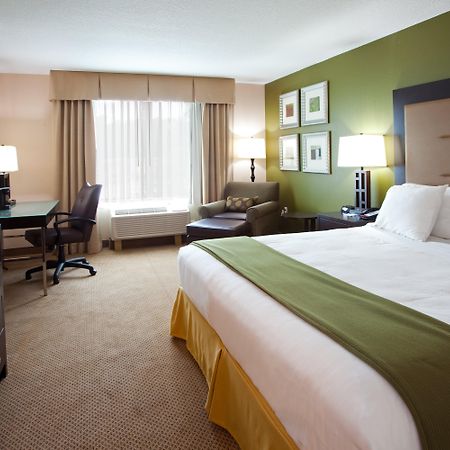 Holiday Inn Express & Suites Jacksonville - Atlantic Beach By Ihg Exterior photo